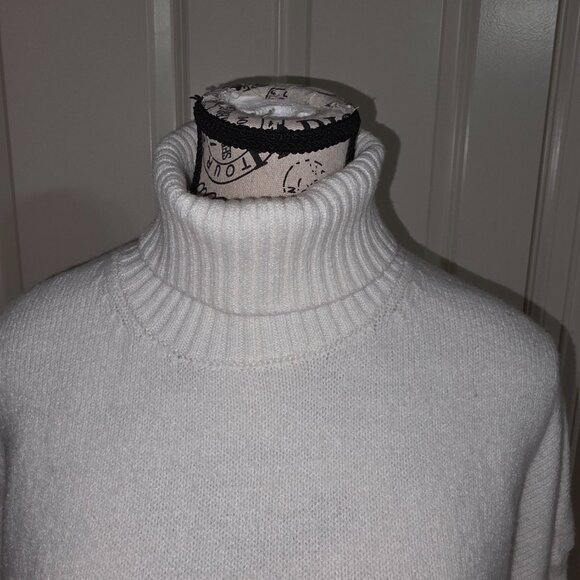 French Connection Oversized Turtleneck Sweater – Size S (Cream White) - Picture 3 of 5